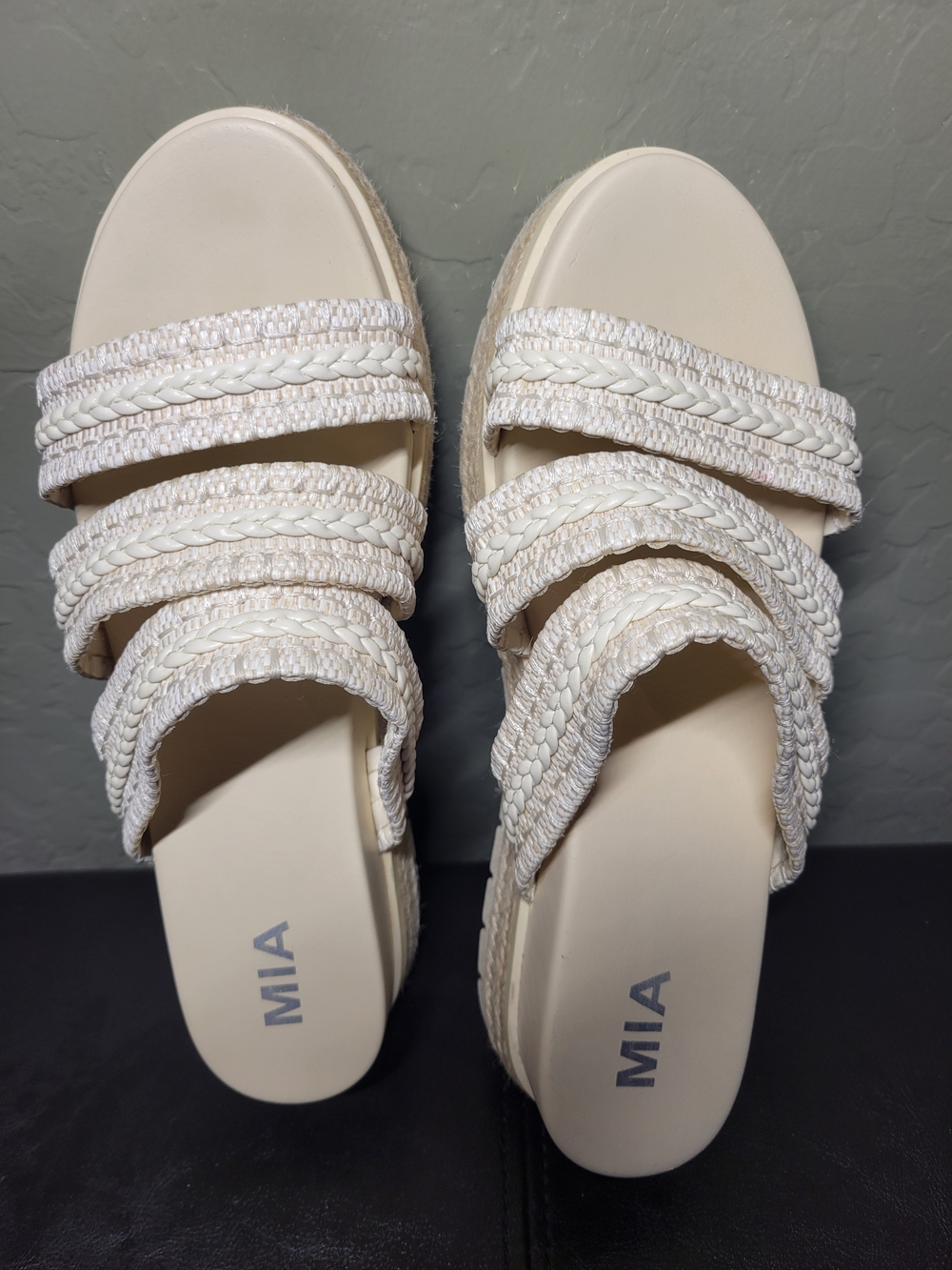 MIA Cream Braided Multi-Strap Slide Sandals Womens Size 10 - Picture 2 of 14